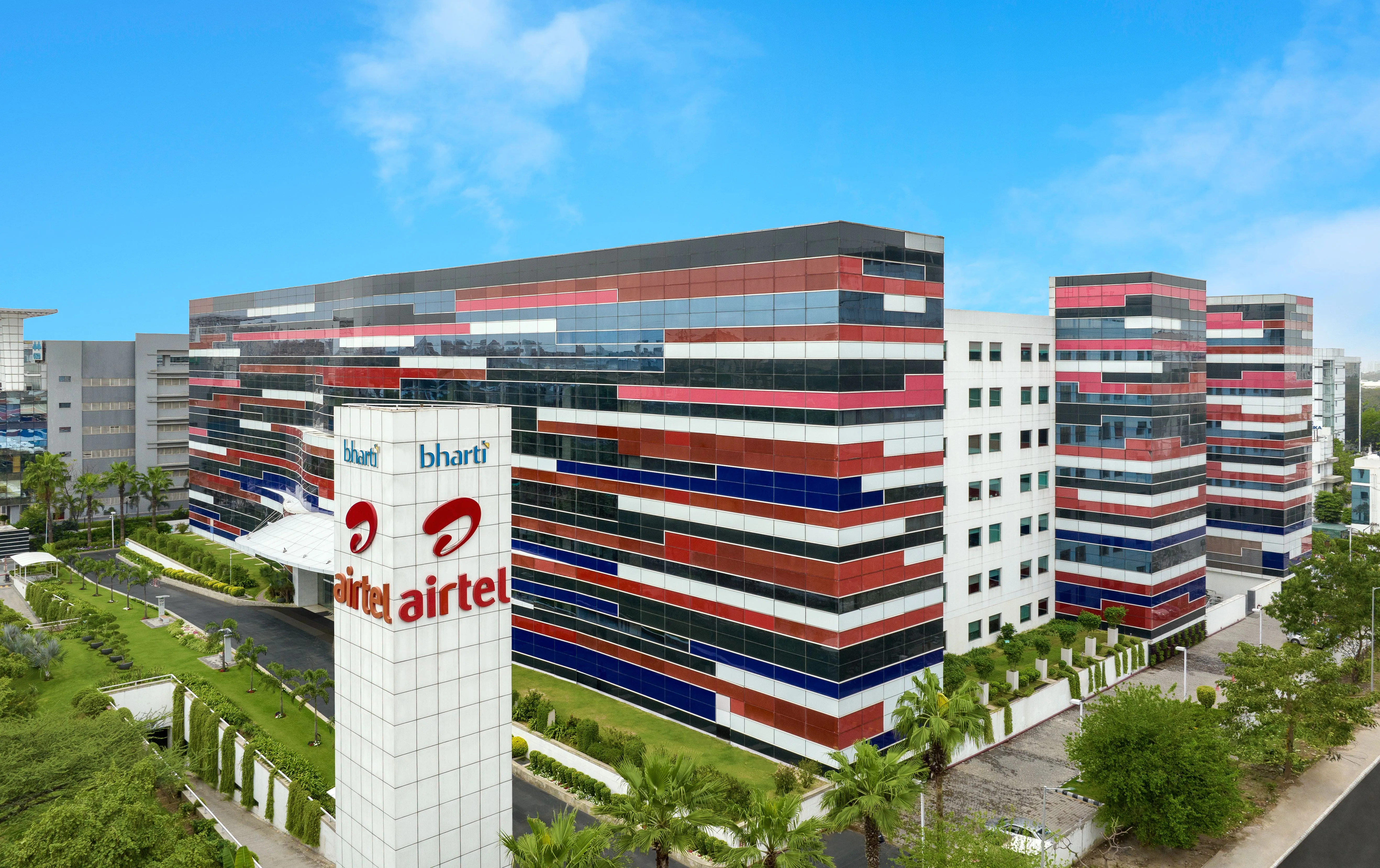 Corporate office tower in Gurgaon with high-rise elevator banks